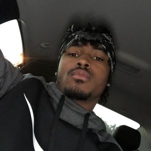 Meet your Posher, Dejon